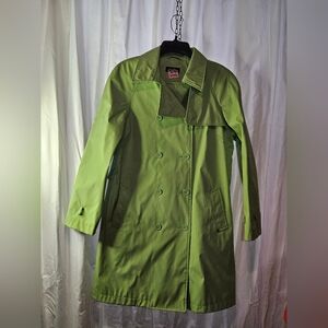 Black Rivet  Woman's Light Green Lined Trench Coat With pink welt inside